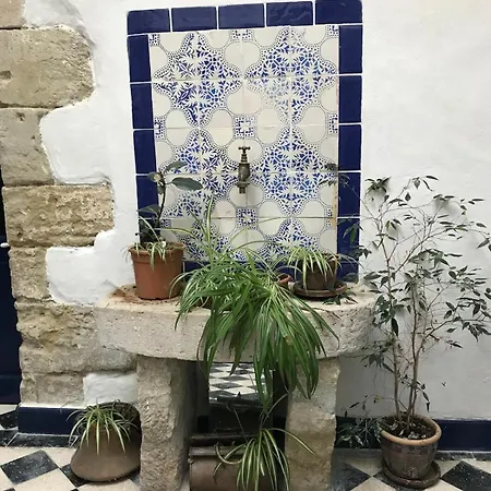 De L'oiseau Bleu Apartment